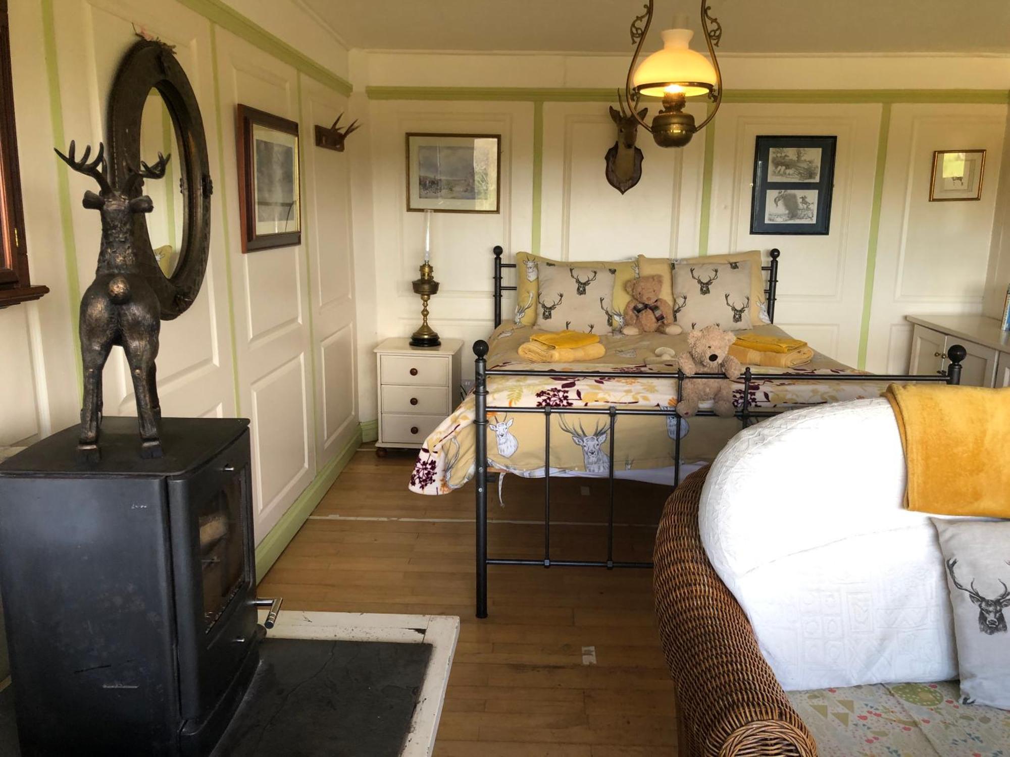 Stags View,Unique Eco Cabin, Dartmoor Views South Brent Kültér fotó